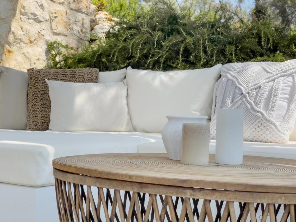 Zidanos Luxurious Sea Front Villa Marantochori Exterior photo